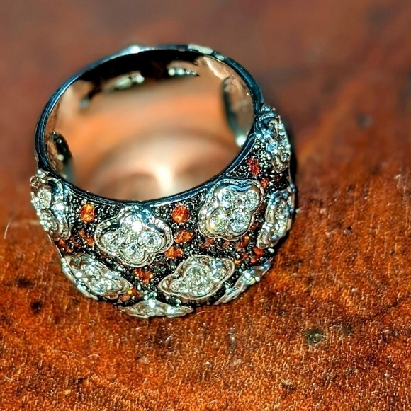 Garnet & Marcasite Diamond Cocktail Ring - Picture 3 of 5
